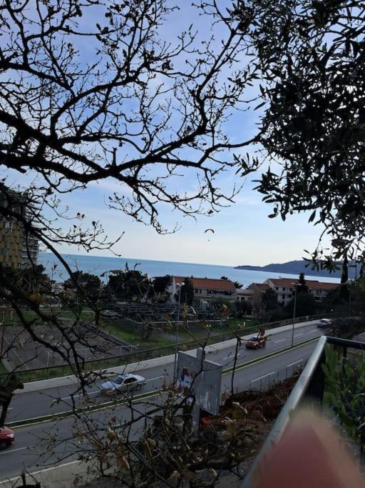 Holiday Home Apartment Budva Exterior foto